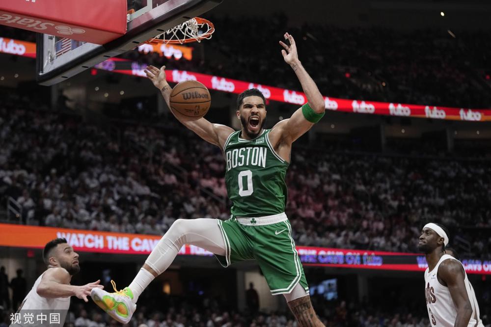 在分析这些 在分析这些